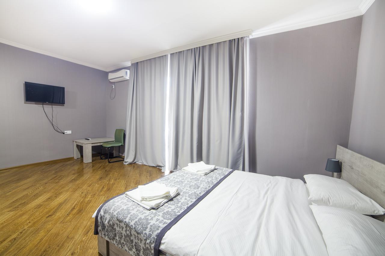 Vardzia Cave Hotel Aspindza Bagian luar foto