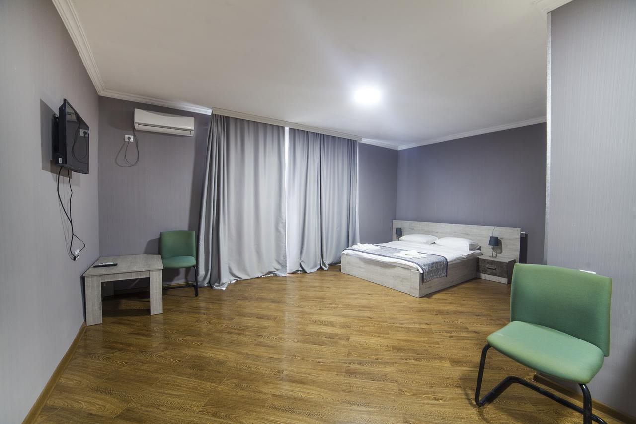 Vardzia Cave Hotel Aspindza Bagian luar foto