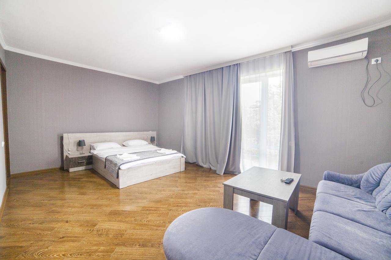 Vardzia Cave Hotel Aspindza Bagian luar foto